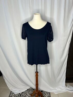 VENUS Navy Lace Sleeve Top | Elegant Back Detail | Size Large